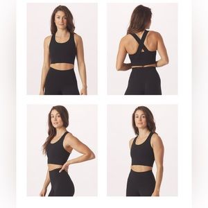 Glyder crop sports bra. Size M. Black. Almost new.